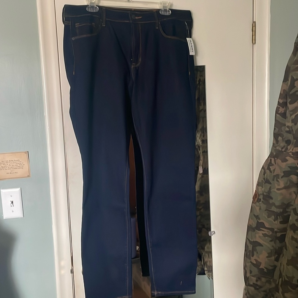 never worn old navy jeans